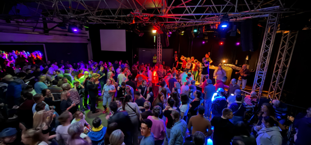 Party für alle im Roxy in Ulm
