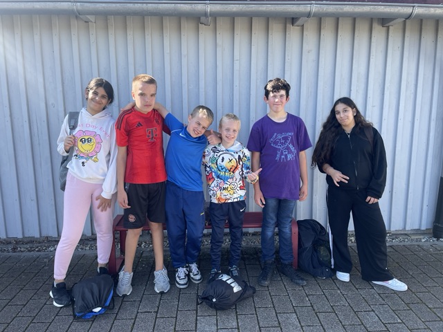 Mannschaftsfoto des Teams der Schmiechtalschule